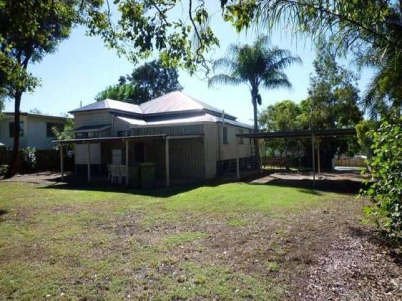 15 Elms Street, Bundamba QLD 4304