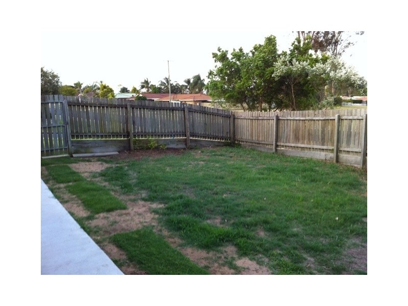 129 Sandalwood Drive, Yamanto QLD 4305