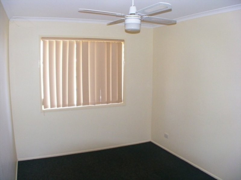 2/3 Settlers Way, Raceview QLD 4305