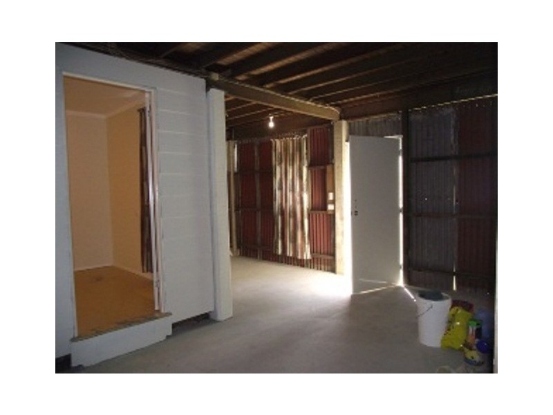 19 Macgregor Street, Woodend QLD 4305