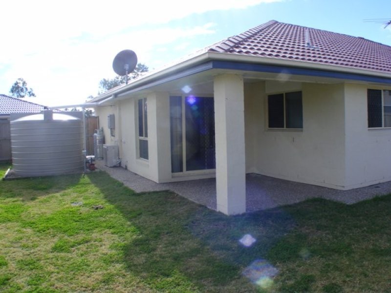 13 Waratah Court, Yamanto QLD 4305