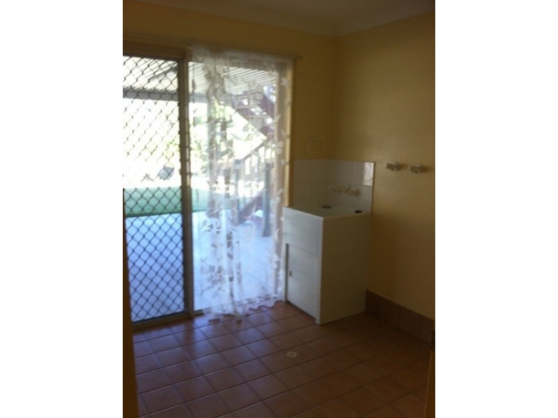 61 Sandalwood Drive, Yamanto QLD 4305