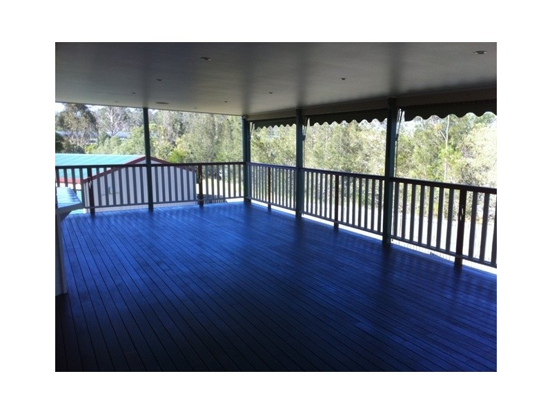 61 Sandalwood Drive, Yamanto QLD 4305