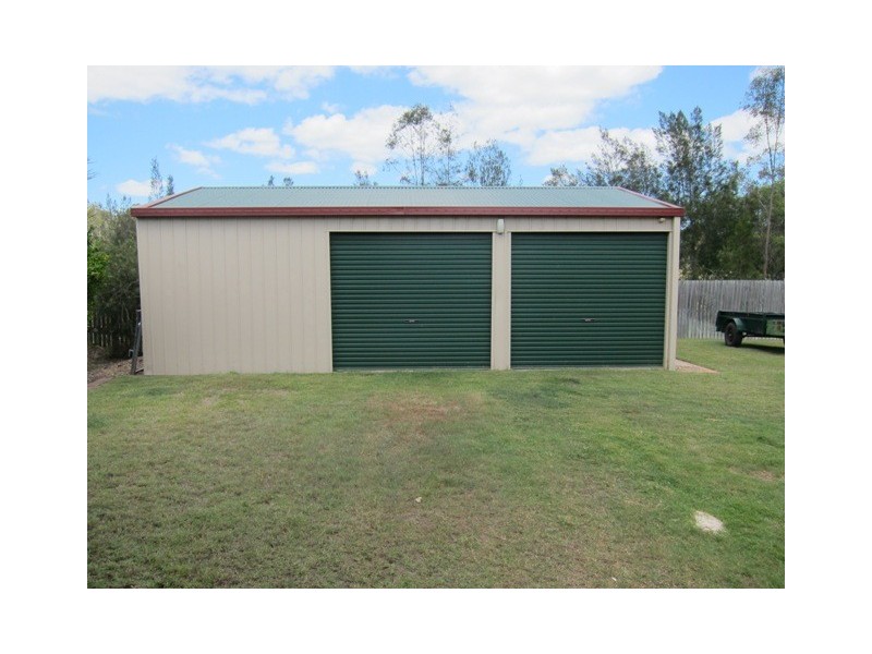61 Sandalwood Drive, Yamanto QLD 4305
