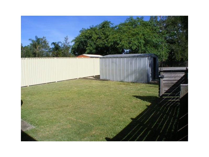 18 Connemara Court, Yamanto QLD 4305