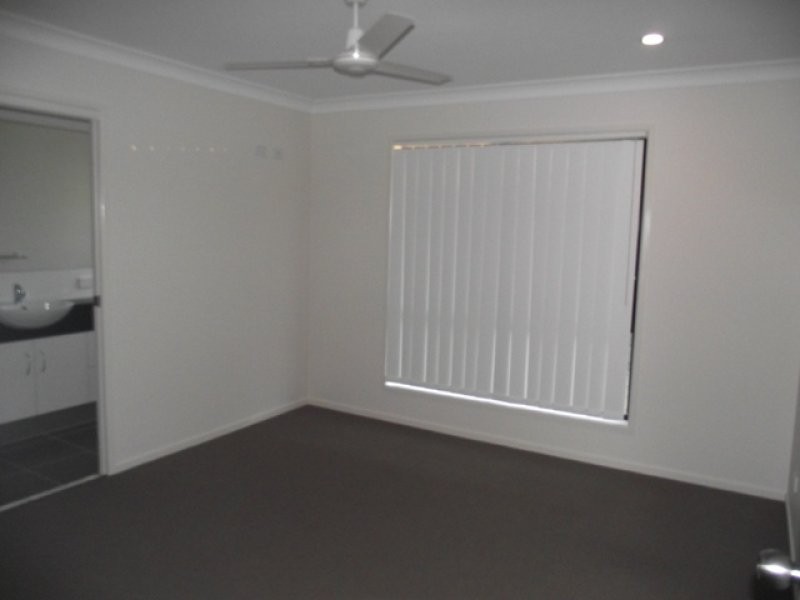 28 Lennon Lane, North Ipswich QLD 4305