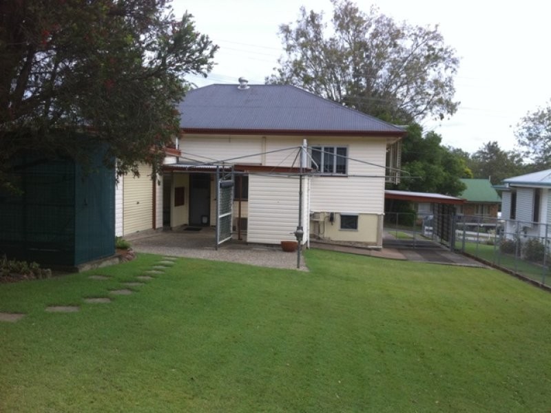 9 Harvey Street, Churchill QLD 4305