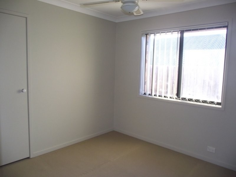 18 Sandhurst Place, Brassall QLD 4305