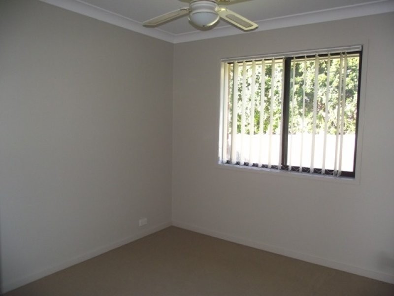18 Sandhurst Place, Brassall QLD 4305