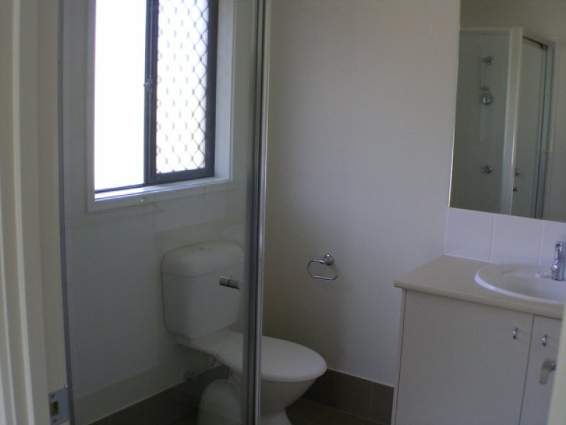 10 Piccadilly Court, Deebing Heights QLD 4306