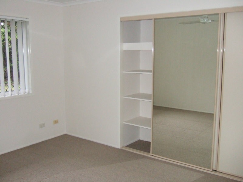 5 Resolution Parade, Flinders View QLD 4305