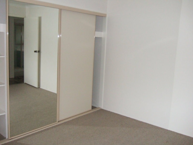 5 Resolution Parade, Flinders View QLD 4305