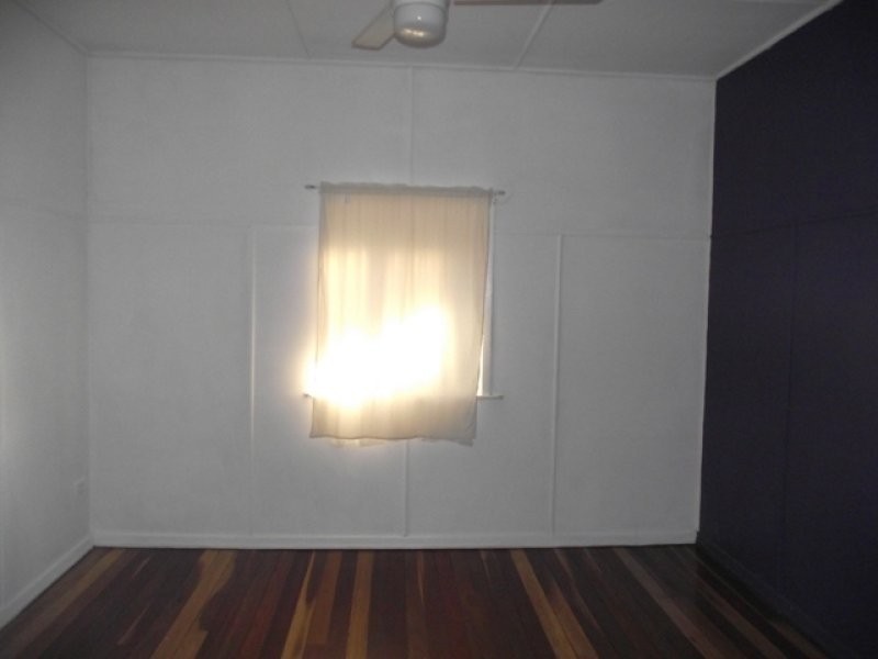 35 East Owen Street, Raceview QLD 4305