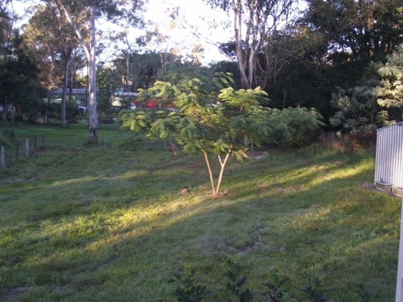 35 East Owen Street, Raceview QLD 4305