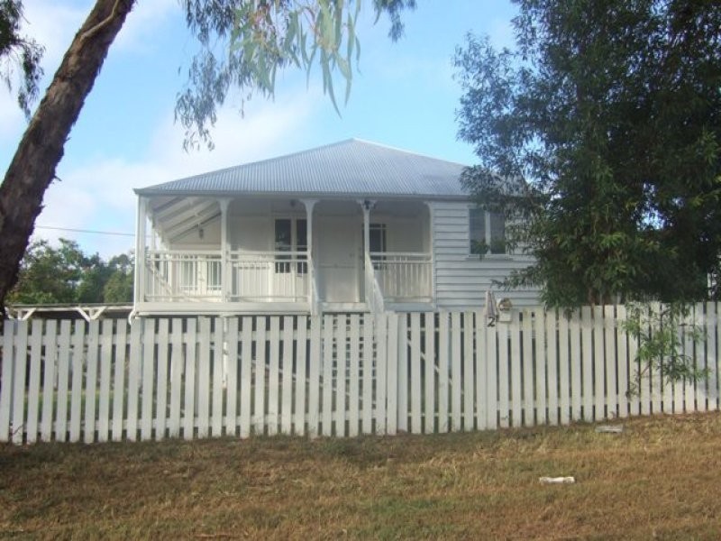 2 Maher Street, North Ipswich QLD 4305