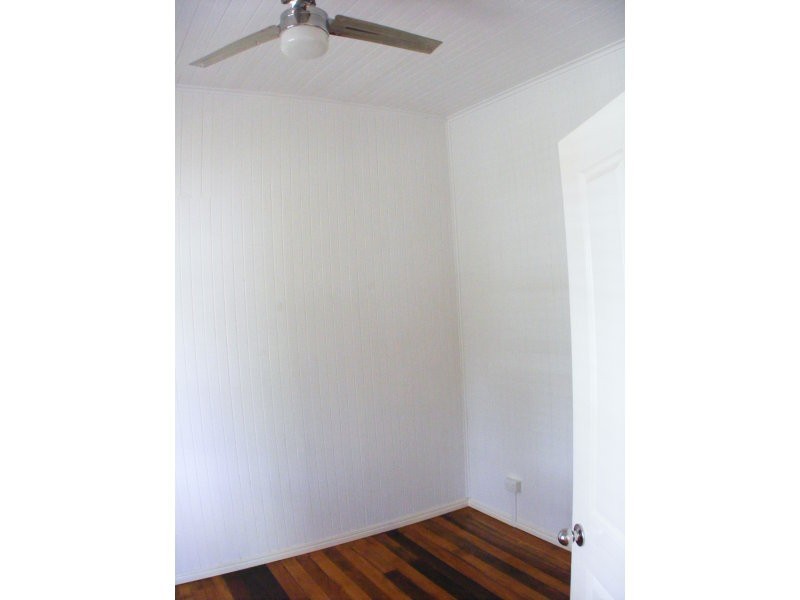 2 Maher Street, North Ipswich QLD 4305