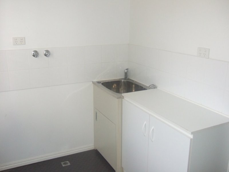 2 Maher Street, North Ipswich QLD 4305