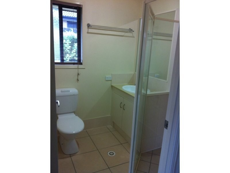 42 Brittany Crescent, Raceview QLD 4305