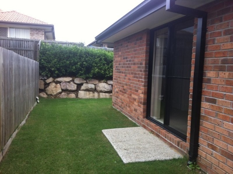 42 Brittany Crescent, Raceview QLD 4305