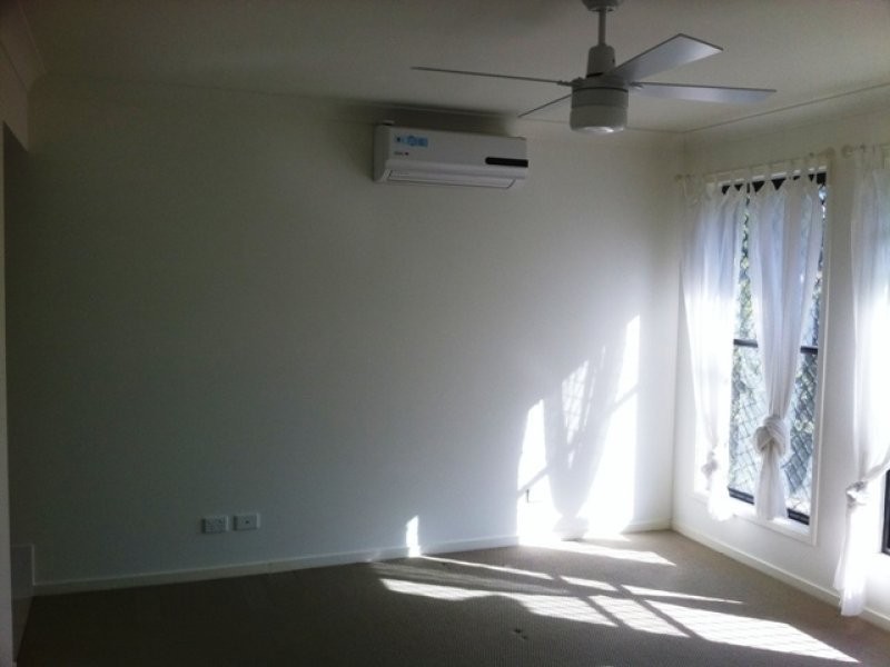 9A Ogilvie Street, Bundamba QLD 4304