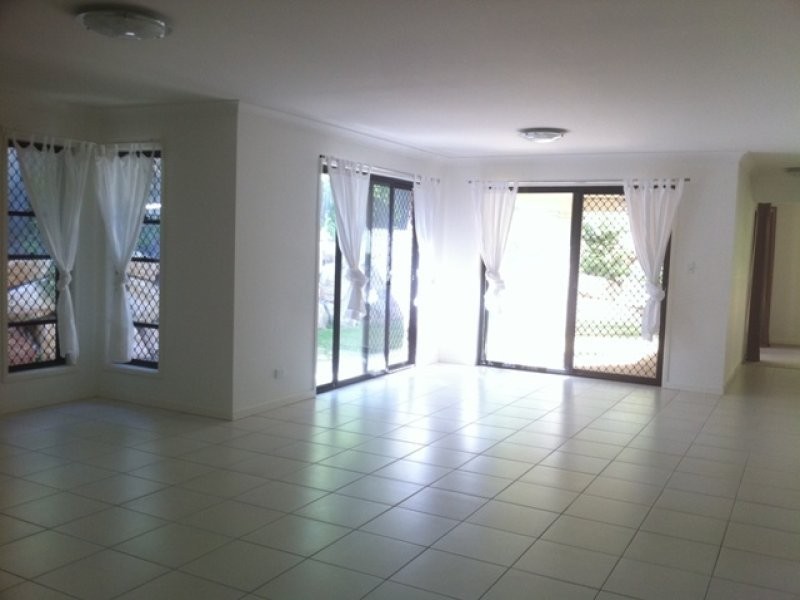 9A Ogilvie Street, Bundamba QLD 4304