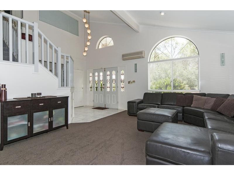 28 Gracemere Crescent, Pine Mountain QLD 4306