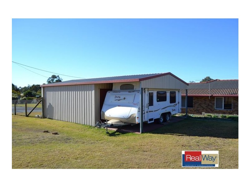2 Banbury Court, Willowbank QLD 4306