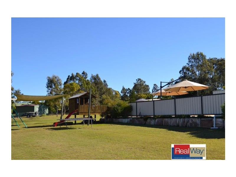 2 Banbury Court, Willowbank QLD 4306