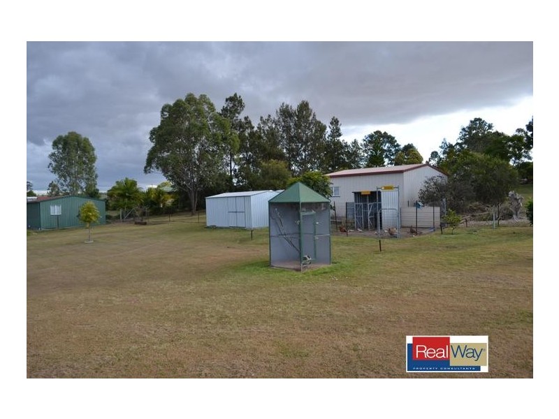2 Banbury Court, Willowbank QLD 4306