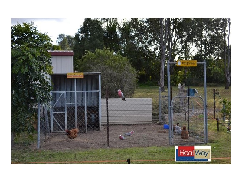 2 Banbury Court, Willowbank QLD 4306
