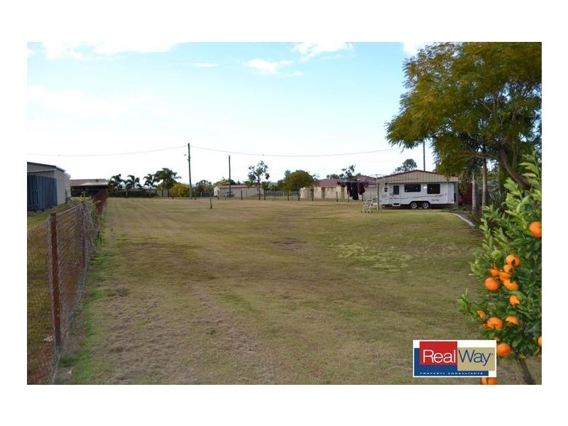 2 Banbury Court, Willowbank QLD 4306