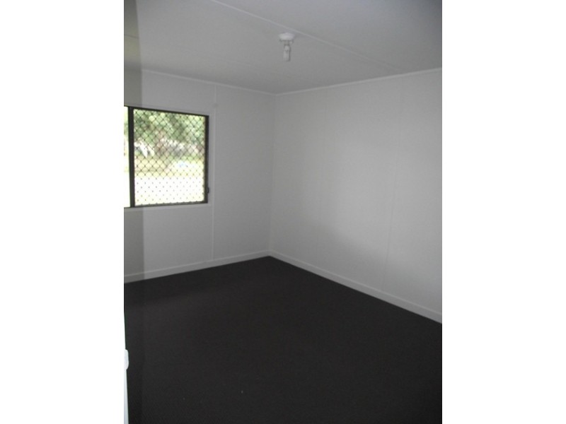 14 Lupton Street, Churchill QLD 4305