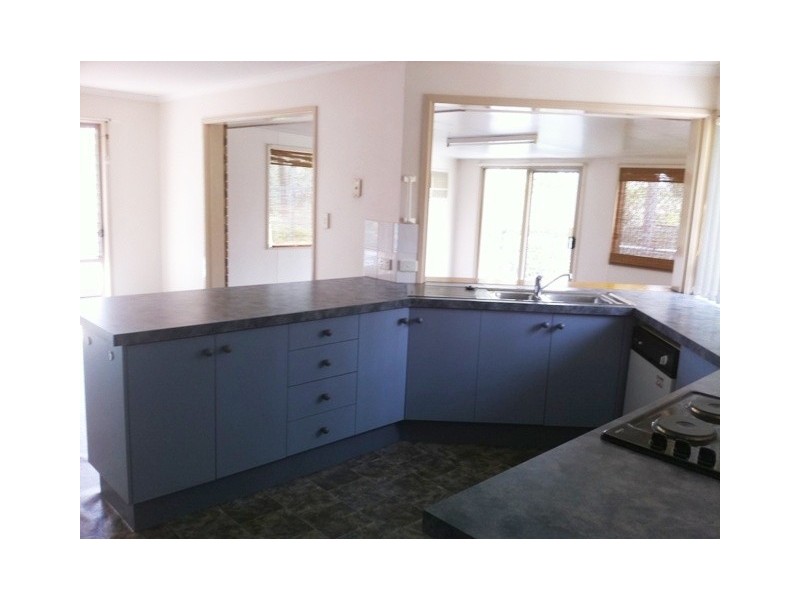 5 Quando Close, Yamanto QLD 4305