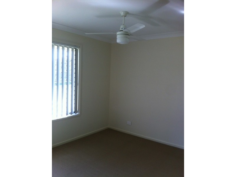39 Powells Road, Yamanto QLD 4305