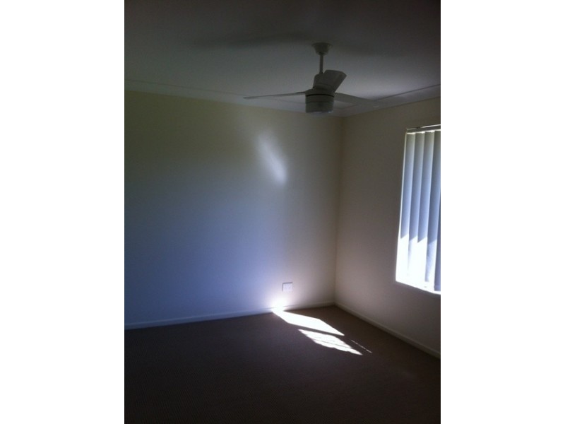 39 Powells Road, Yamanto QLD 4305