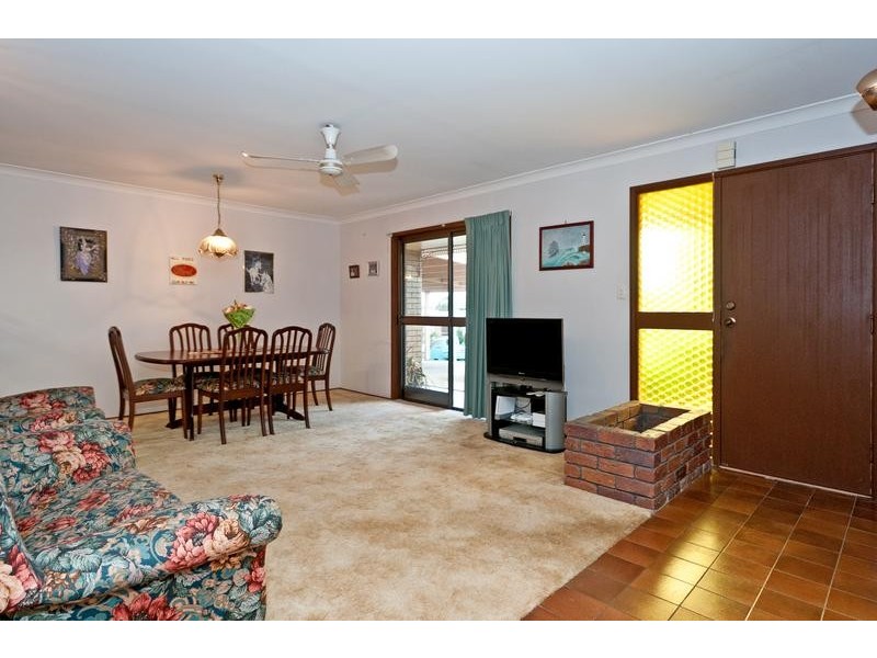 7 Eton Avenue, Flinders View QLD 4305