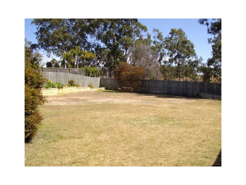 45 Sandalwood Drive, Yamanto QLD 4305