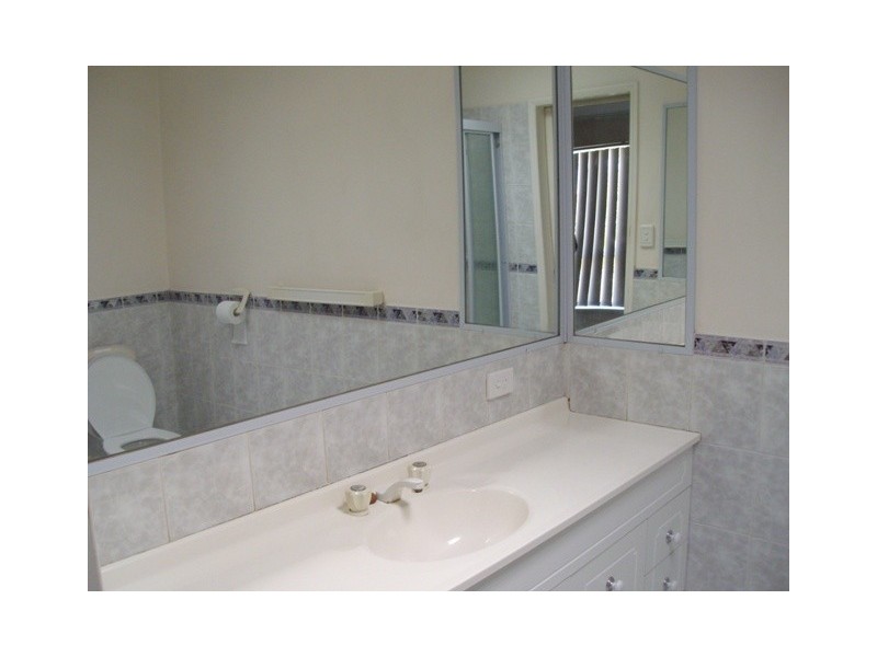 45 Sandalwood Drive, Yamanto QLD 4305