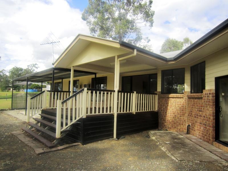 29 Eastfield Court, Deebing Heights QLD 4306