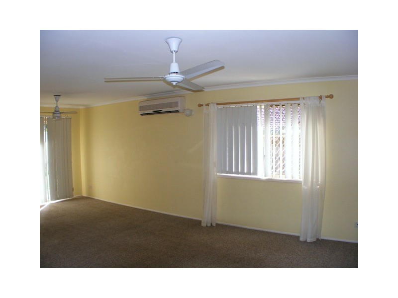16 Bangalow Crescent, Raceview QLD 4305