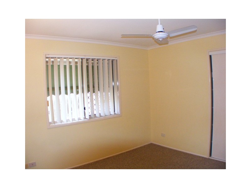16 Bangalow Crescent, Raceview QLD 4305