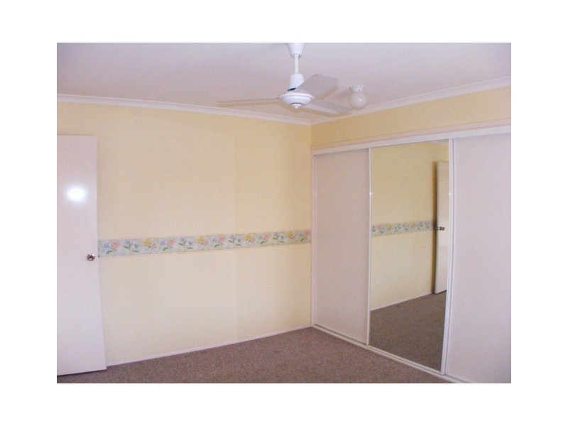 16 Bangalow Crescent, Raceview QLD 4305