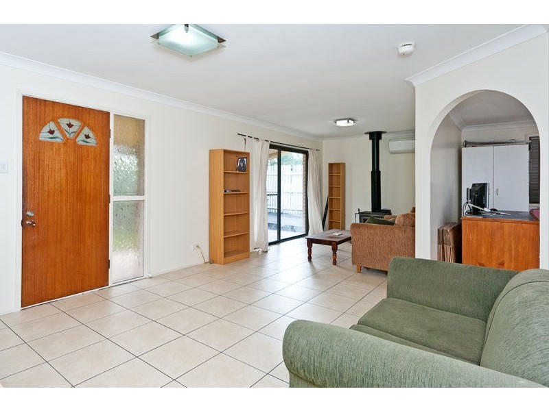 8 Bladon Street, Yamanto QLD 4305