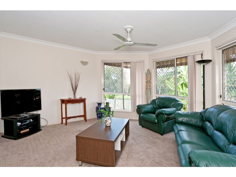 15 Jacana Crescent, Flinders View QLD 4305