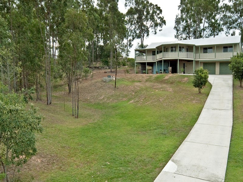 18 Yuraga Place, Deebing Heights QLD 4306