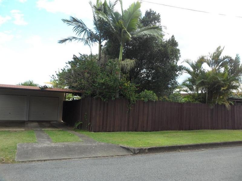 3 Shapcott Street, Eastern Heights QLD 4305