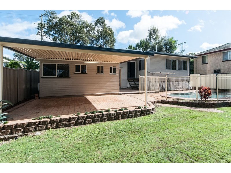 14 Charles Street, Brassall QLD 4305