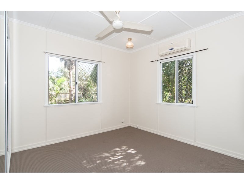 14 Charles Street, Brassall QLD 4305