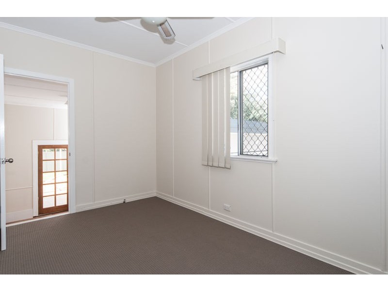 14 Charles Street, Brassall QLD 4305