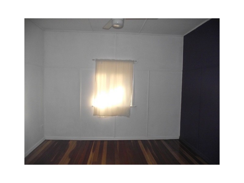 35 East Owen Street, Raceview QLD 4305